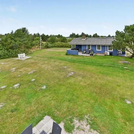 Holiday home Maikel - 900m From The Sea In Western Jutland By Interhome Bjerregard